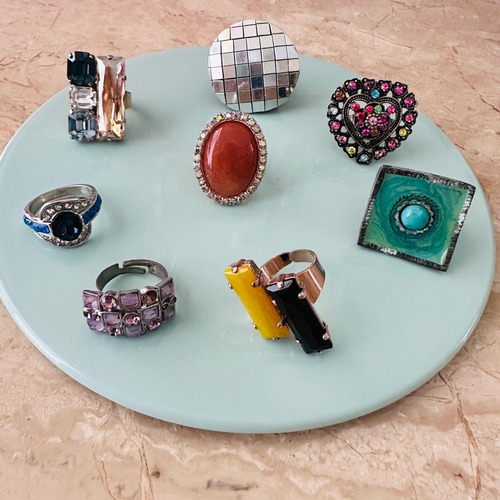 #124 Bundle of various fun rings